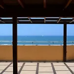 Ξενοδοχείο Virginia 3*