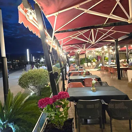 Virginia فندق 3*