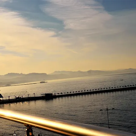 Virginia فندق دراس